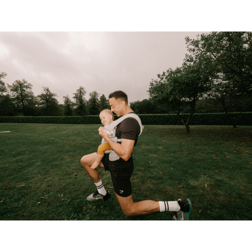 #color_Ergobaby-Omni-Deluxe-Baby-Carrier---Lightweight-Newborn-to-Toddler-Carrier-with-Breathable-Soft-Mesh,-Enhanced-Lumbar-Support,--Adjustable-Waistbelt-&amp;-Cross-Straps,-Privacy-Hood,-4-Carry-Positions,-6-Storage-Pockets,-3-20Kgs,-Birth---4-Years,--Pearl-Grey