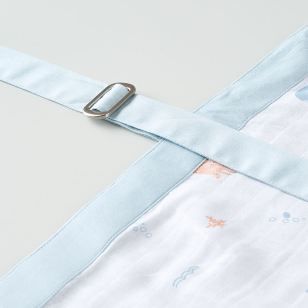 Aariro Nursing Apron – Explorer Collection