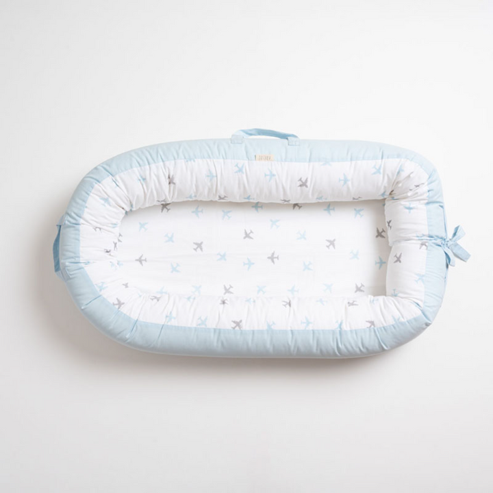 Aariro Cozy Nest - With Mosquito Net