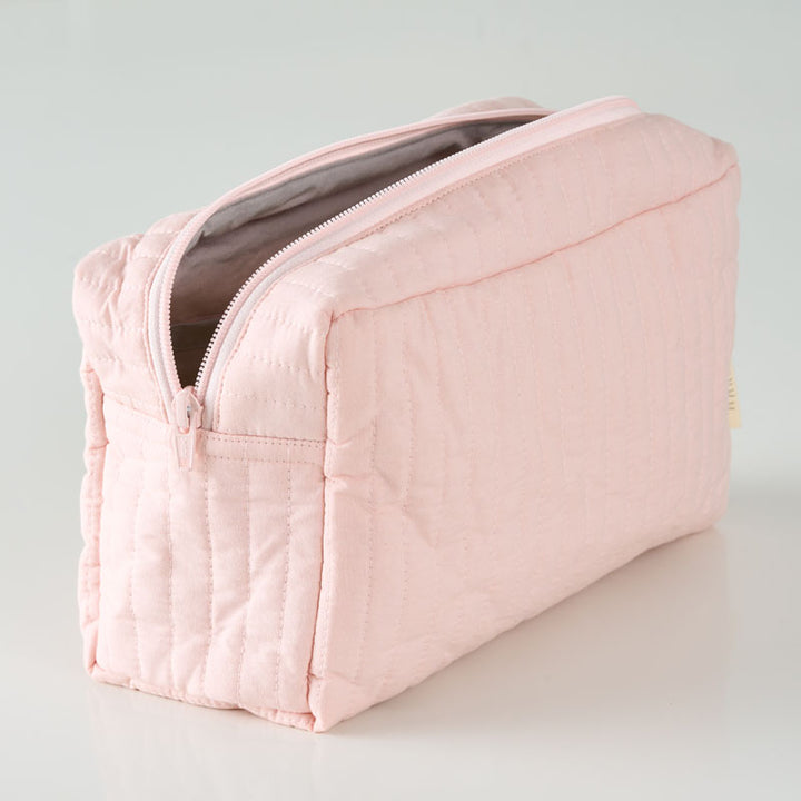 #color_Aariro-Quilted-Pouch