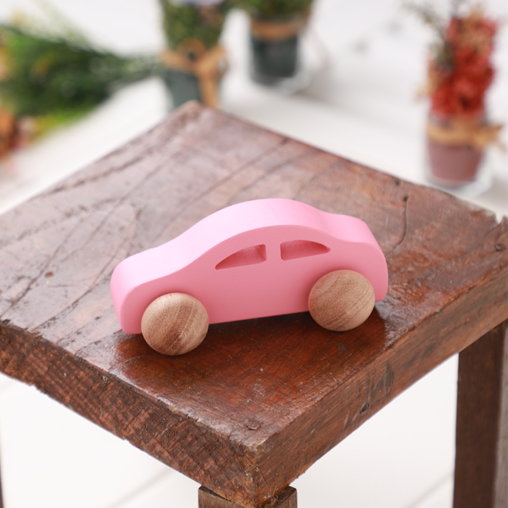 Ariro Wooden Car