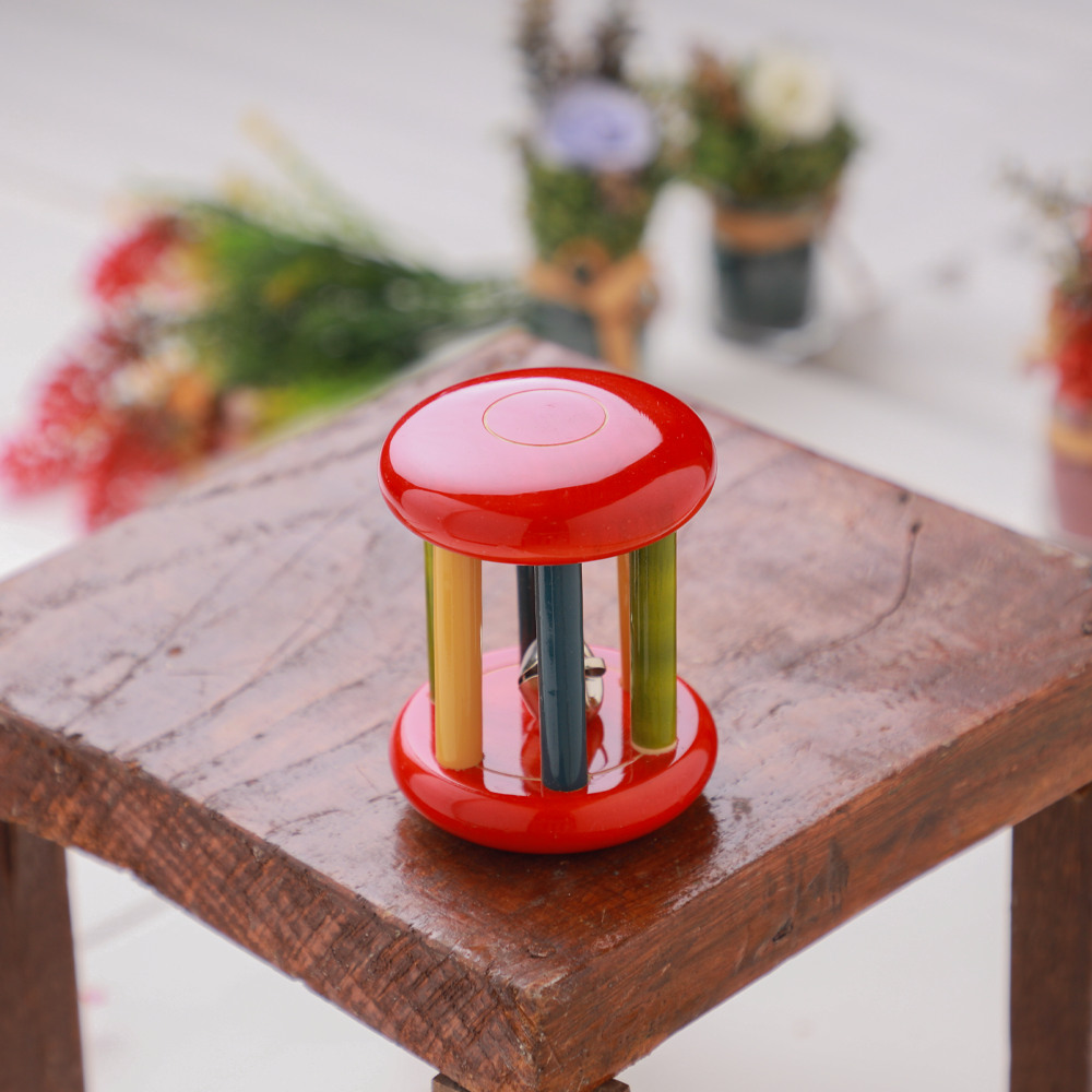 Ariro Wooden Rattle Small Tumbler Red