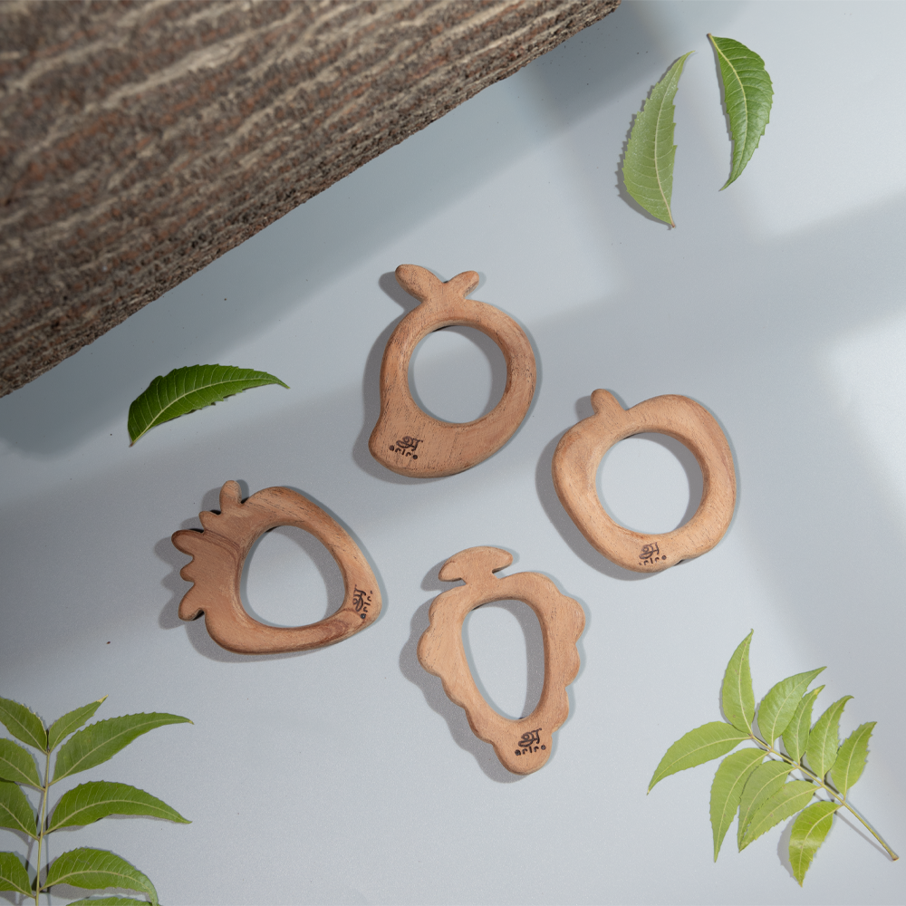 Ariro Wooden Teethers - Fruits