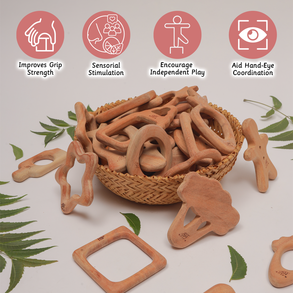 Ariro Wooden Teethers - Treats