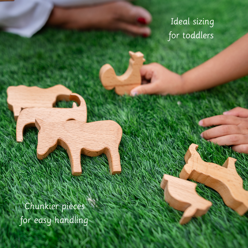 Ariro Wooden Farm Animals