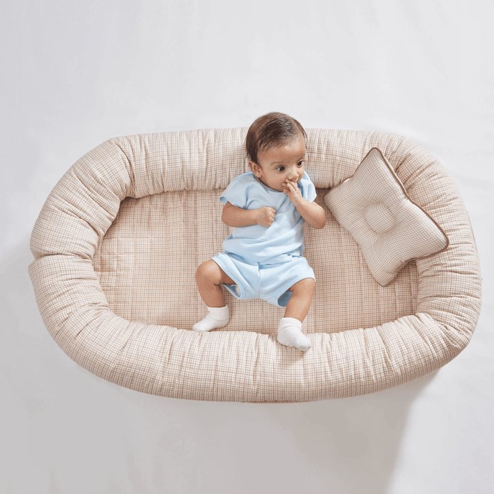 Annasimona Kids Checked Newborn Baby Nest - Brown