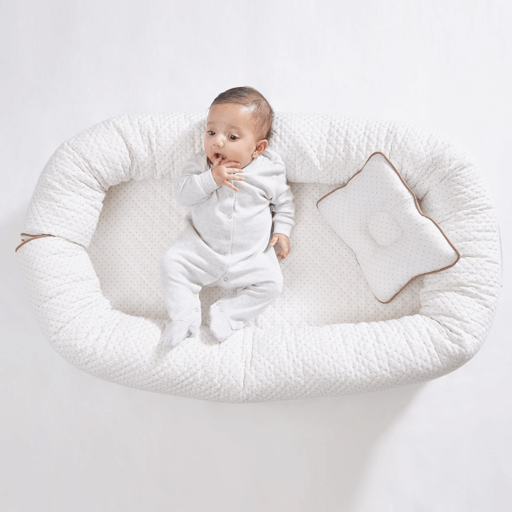 Annasimona Kids White &amp; Brown Polka Dot Newborn Baby Nest - White