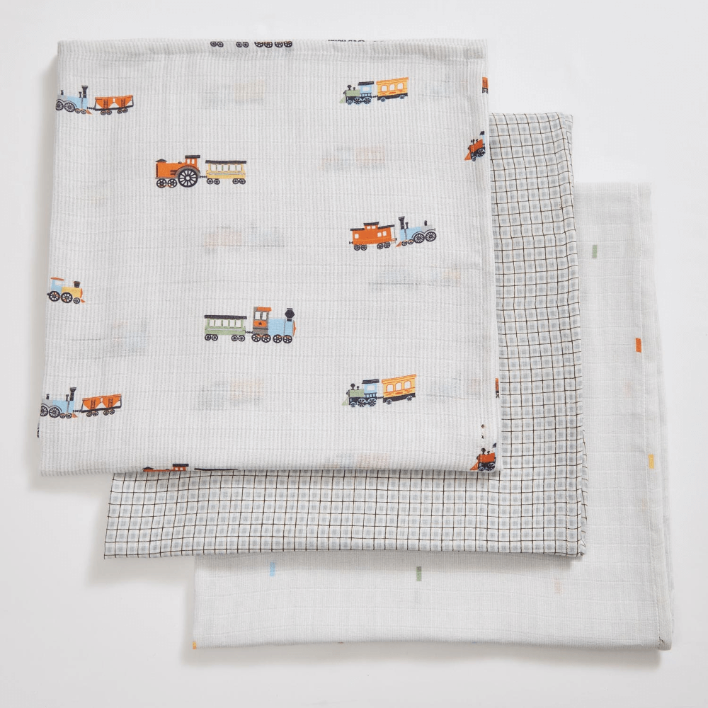 Train/0-6M/Swaddles