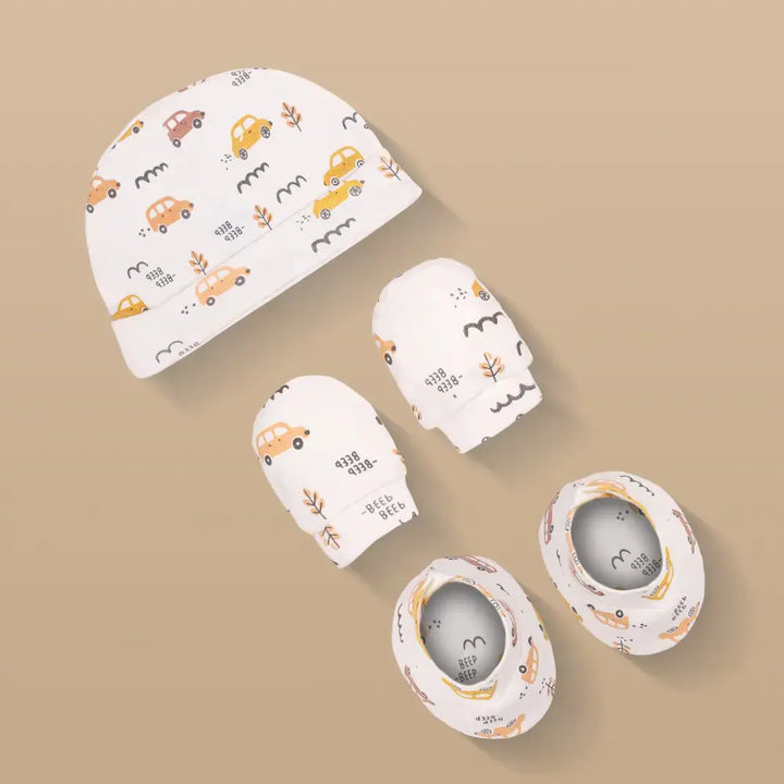 Prekies Newborn Cotton Cap, Mittens &amp; Booties Set Car Print - Cream
