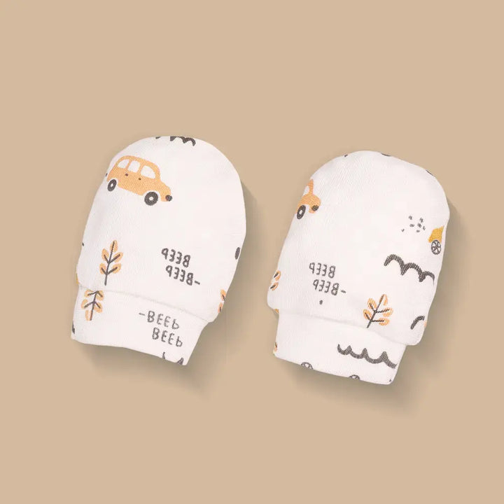 Prekies Newborn Cotton Cap, Mittens &amp; Booties Set Car Print - Cream