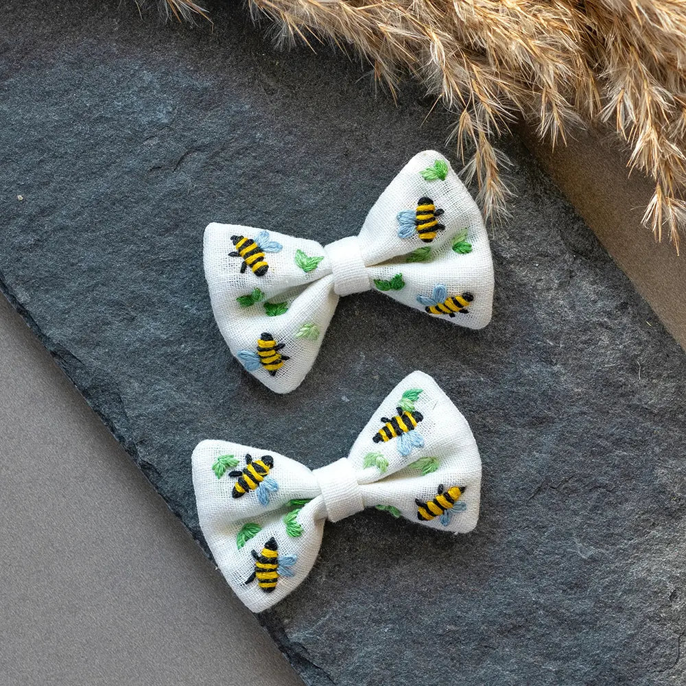 PureCloth.Co Bumble Bee Embroidered Cotton Hair Bows