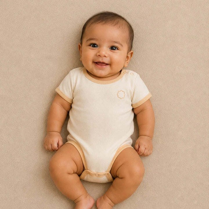 Faura Unisex Banana Cotton First Day Onesie - Ivory