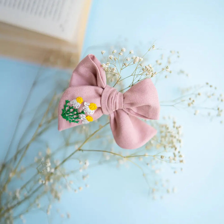 PureCloth.Co Daisy Delight Knot HairClip for Girls