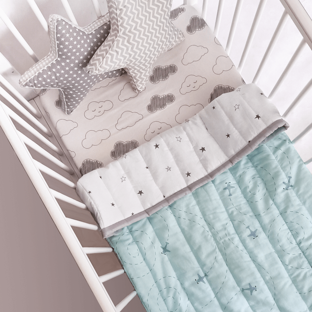 The White Cradle Organic Cotton Baby Quilt/Blanket for Crib/Cot - Aeroplane
