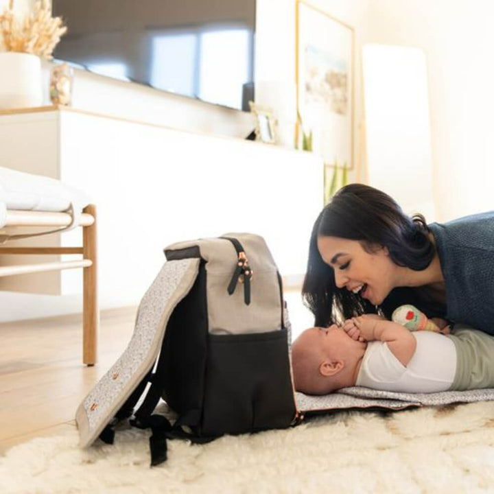 #color_Petunia-Pickle-Bottom-Boxy-Diaper-Backpack