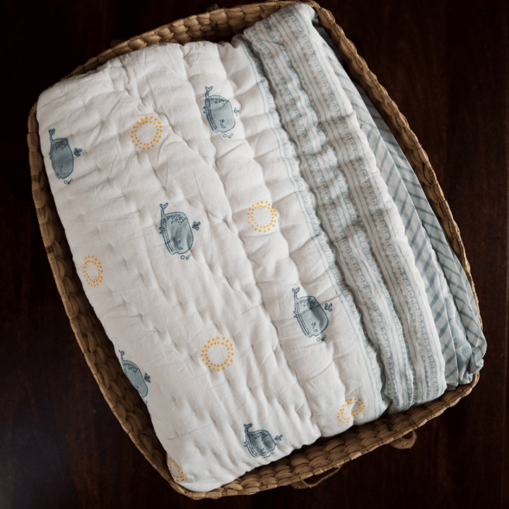 Raamae Baby Bundle (Quilt+Bib+Swaddle+Wash bag) - Moana