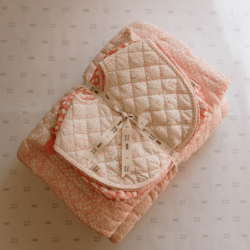 Raamae Baby Bundle (Quilt+Bib+Swaddle+Wash bag) - Orchid