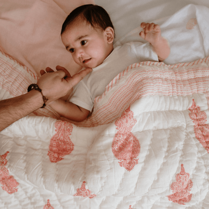 Raamae Baby Bundle (Quilt+Bib+Swaddle+Wash bag) - Orchid