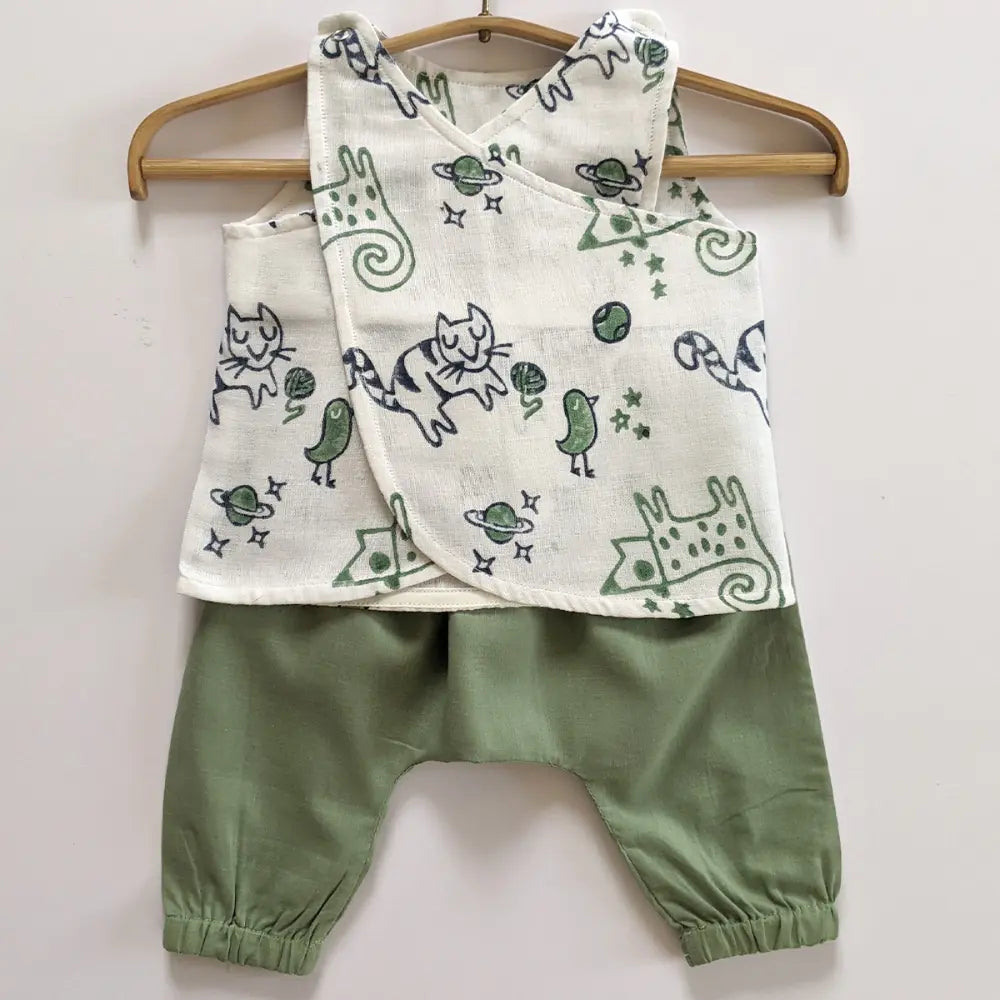 Whitewater Kids Unisex Organic Cotton Wrapover Billi Jhabla Set