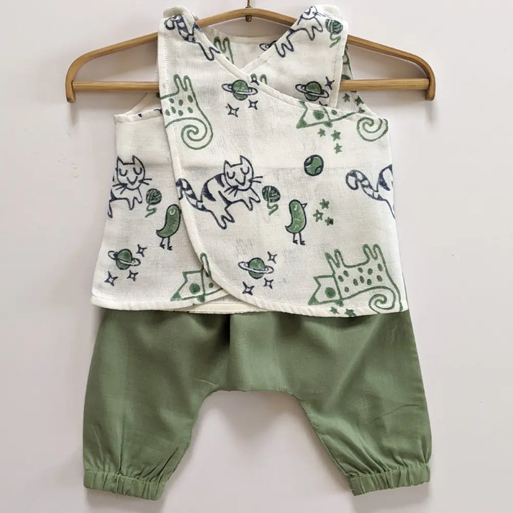 Whitewater Kids Unisex Organic Cotton Wrapover Billi Jhabla Set