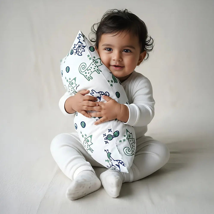 Whitewater Kids Organic Billi Print Kapok Pillow