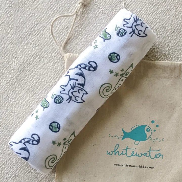Whitewater Kids Organic Cotton Billi Print Swaddle
