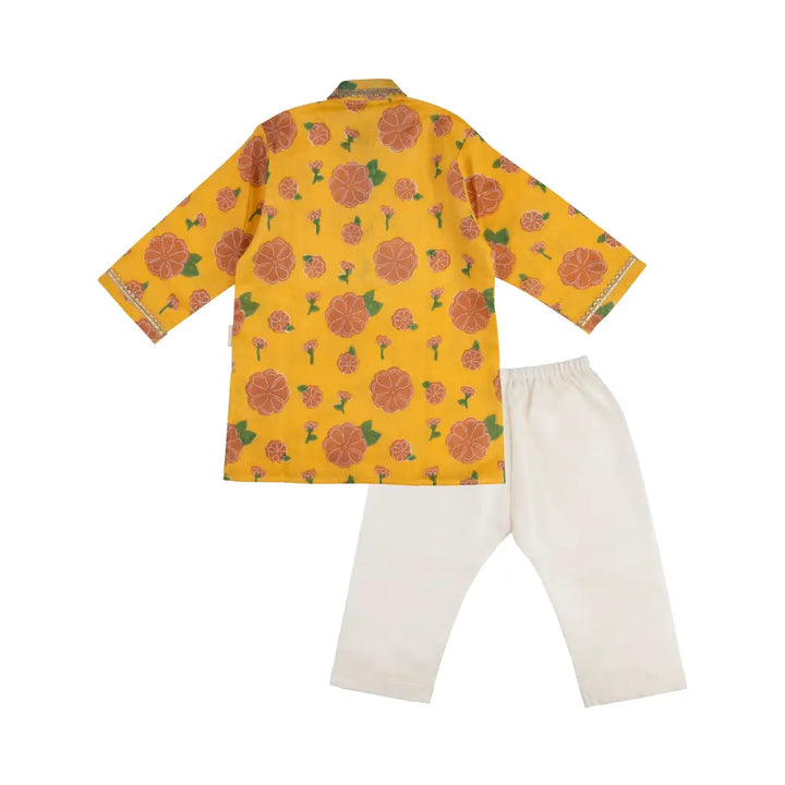 Dulaar Chanderi Kurta Pyjama Set | Hand-Block Printed (Gota Work) - Genda Phool