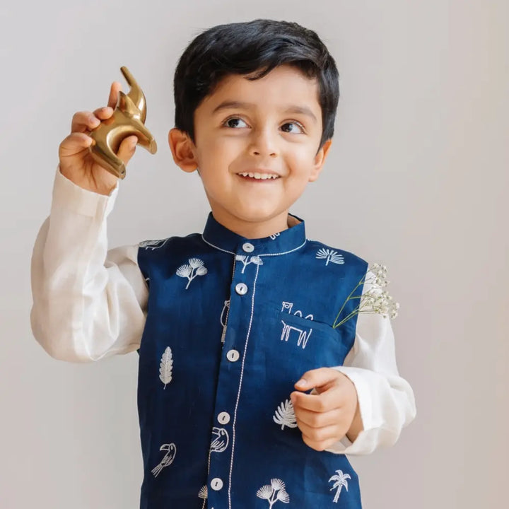 Dulaar Chanderi Kurta Pyjama &amp; Bandi Set - Magical Jungle