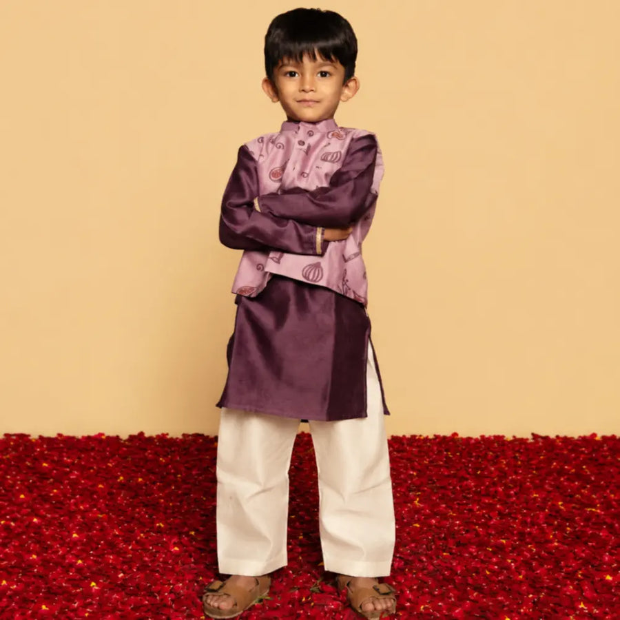 Dulaar Chanderi Kurta Pyjama & Bandi Set | Hand-Block Printed - Meetha Anjeer