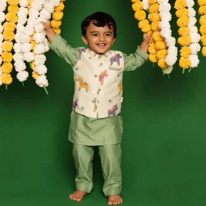 Dulaar Chanderi Kurta Pyjama &amp; Bandi Set | Hand-Block Printed - Tuk Tuk Ghoda