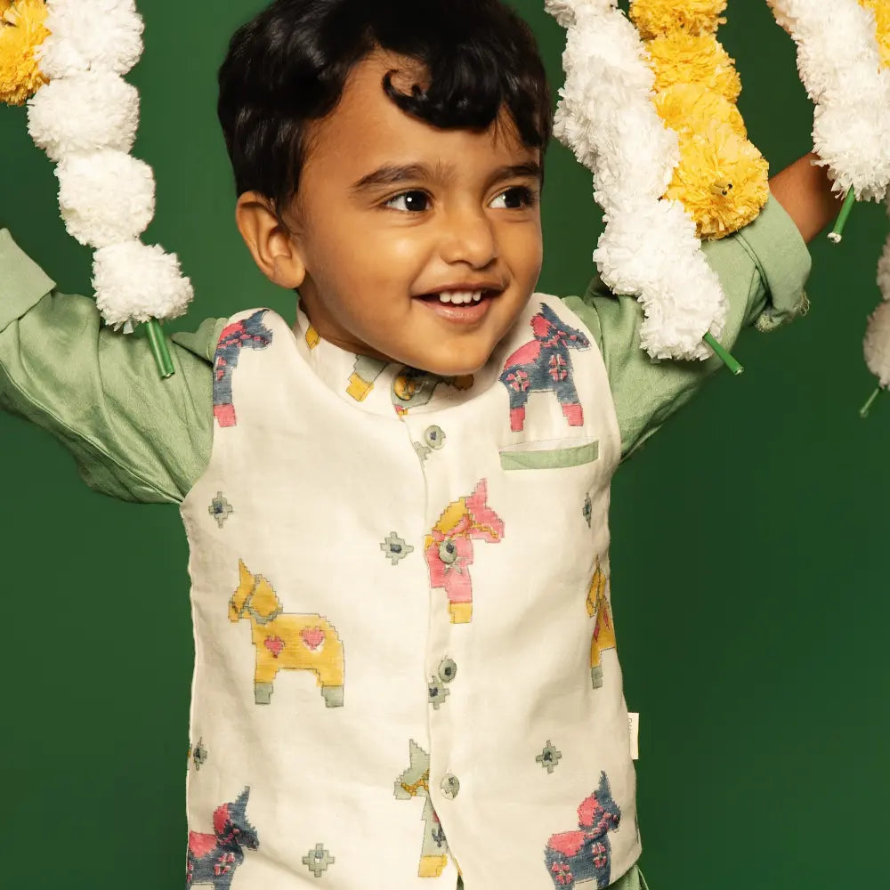 Dulaar Chanderi Kurta Pyjama &amp; Bandi Set | Hand-Block Printed - Tuk Tuk Ghoda