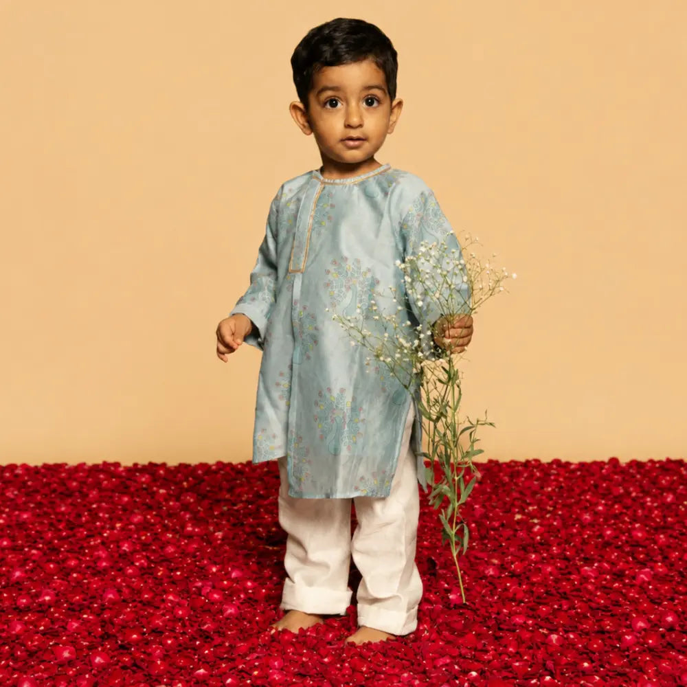 Dulaar Chanderi Kurta Pyjama Set | Hand-Block Printed (Gota Work) - Dil Mange Mor