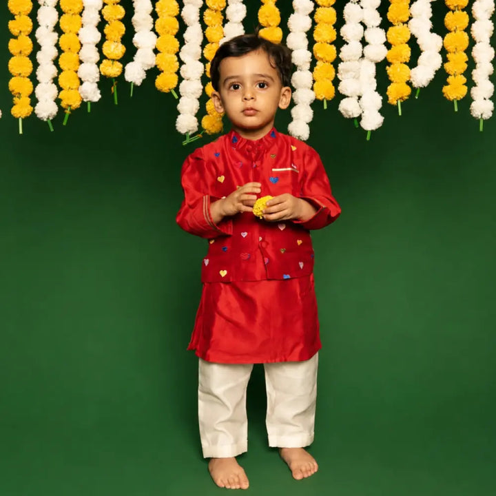 Dulaar Chanderi Kurta Pyjama &amp; Bandi Set | Embroidered (Gota Work) - Dil Dhadakne Do