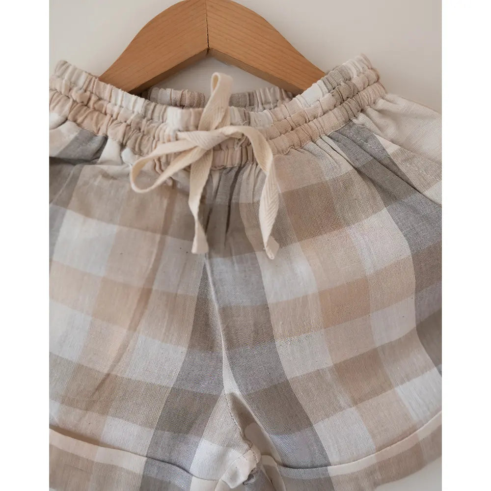 Love The World Today ‘Skygaze’ Beige Off White Checks Unisex Shorts In Handwoven Cotton - Beige