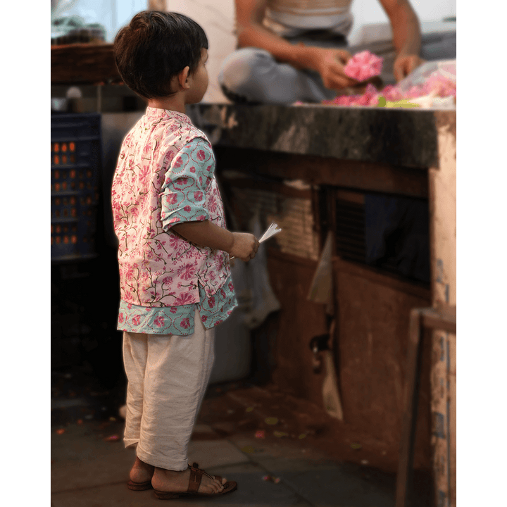 Love The World Today Phool Cotton Pink Floral Bandi- Boys