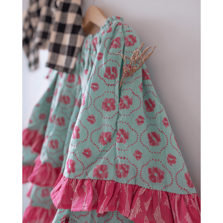 Love The World Today Noor Cotton Black White Checks Top With Floral Lehenga Set- Girls