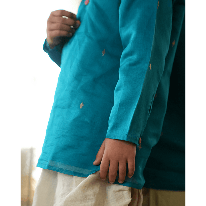 Love The World Today Nilima Kurta With Motif - Teal