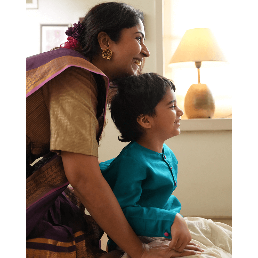 Love The World Today Nilima Kurta With Motif - Teal