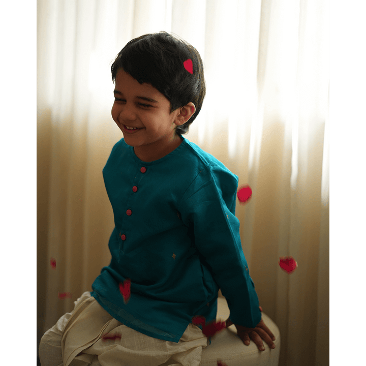 Love The World Today Nilima Kurta With Motif - Teal