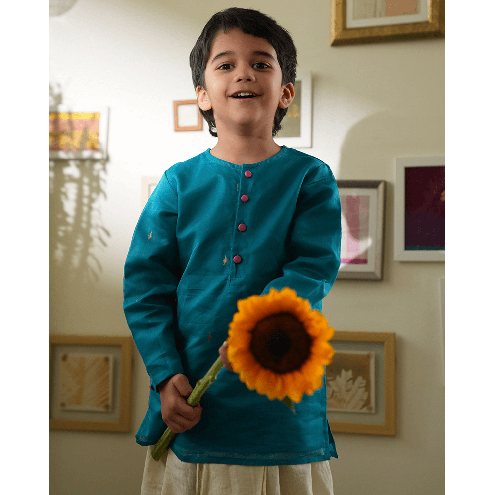 Love The World Today Nilima Kurta With Motif - Teal
