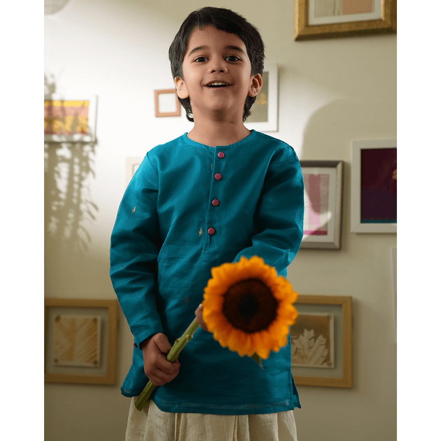 Love The World Today Nilima Kurta With Motif - Teal