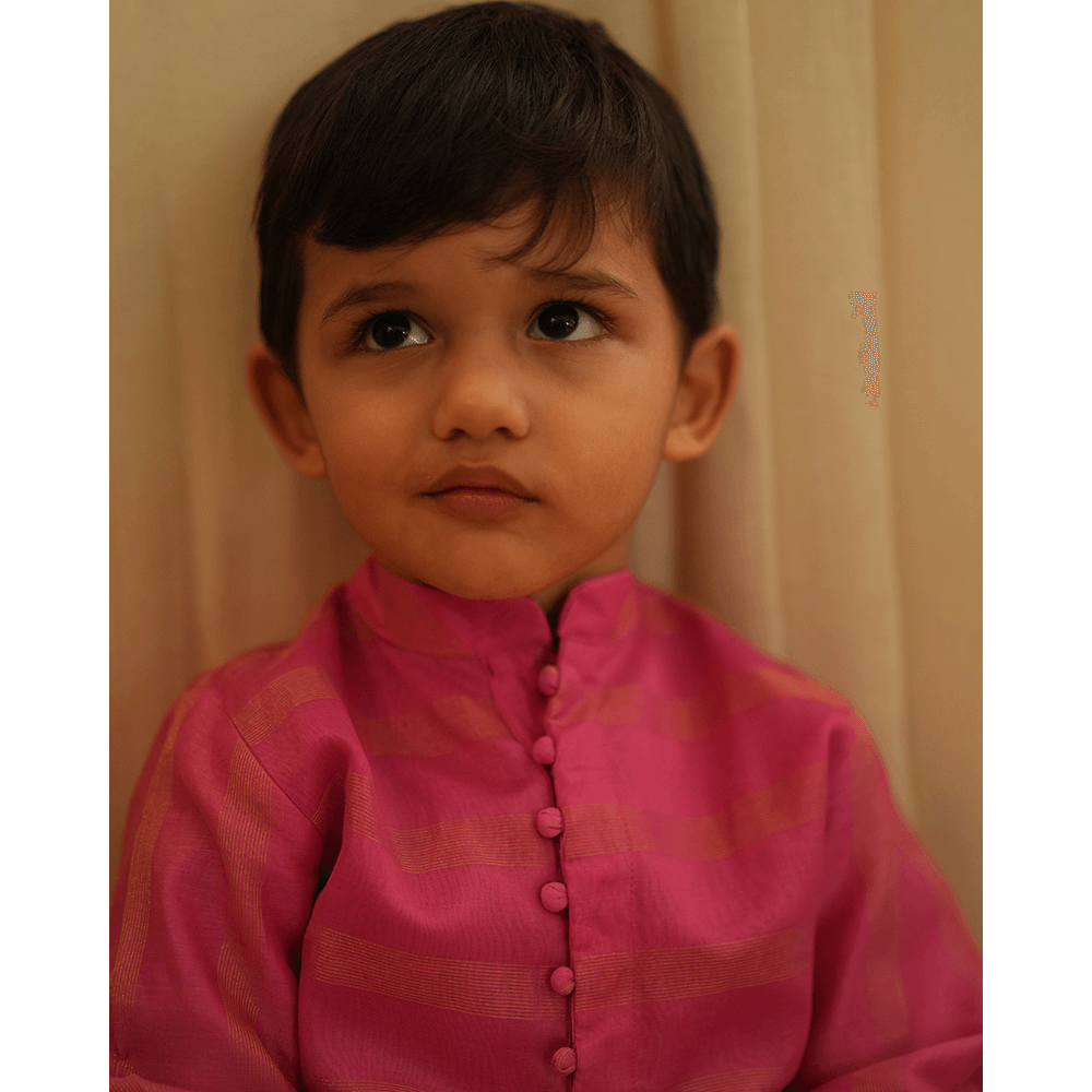 Love The World Today Neelkamal Ethnic Kurta - Pink Gold Stripe