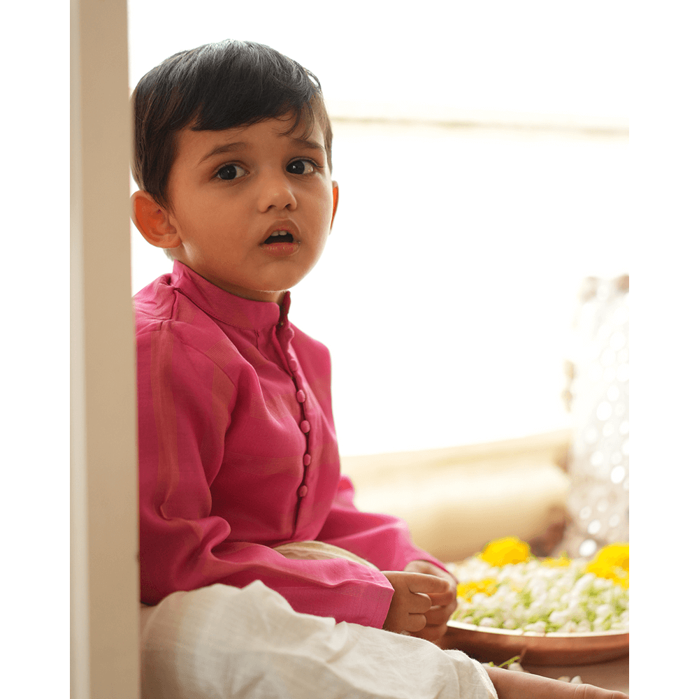 Love The World Today Neelkamal Ethnic Kurta - Pink Gold Stripe