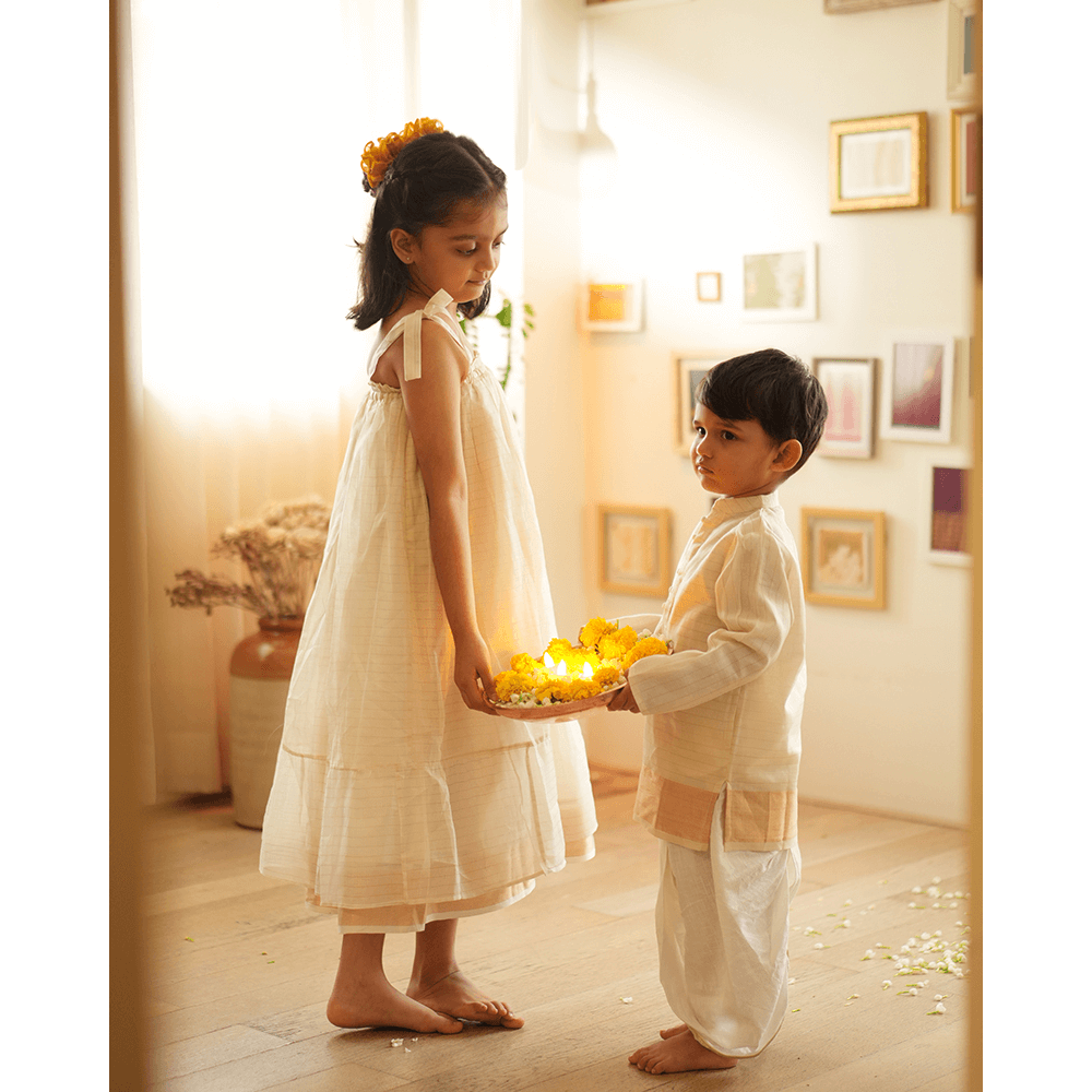 Love The World Today Parijat Festive Kurta - White and Gold