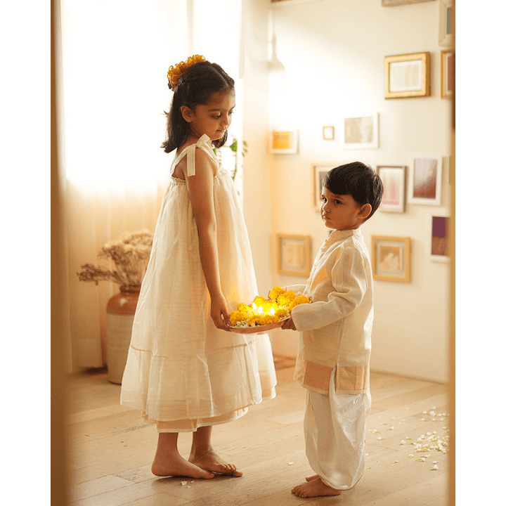 Love The World Today Parijat Festive Kurta - White and Gold