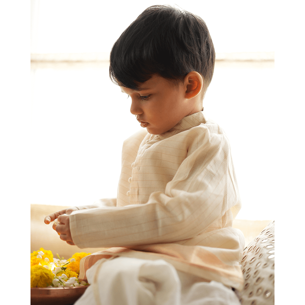 Love The World Today Parijat Festive Kurta - White and Gold