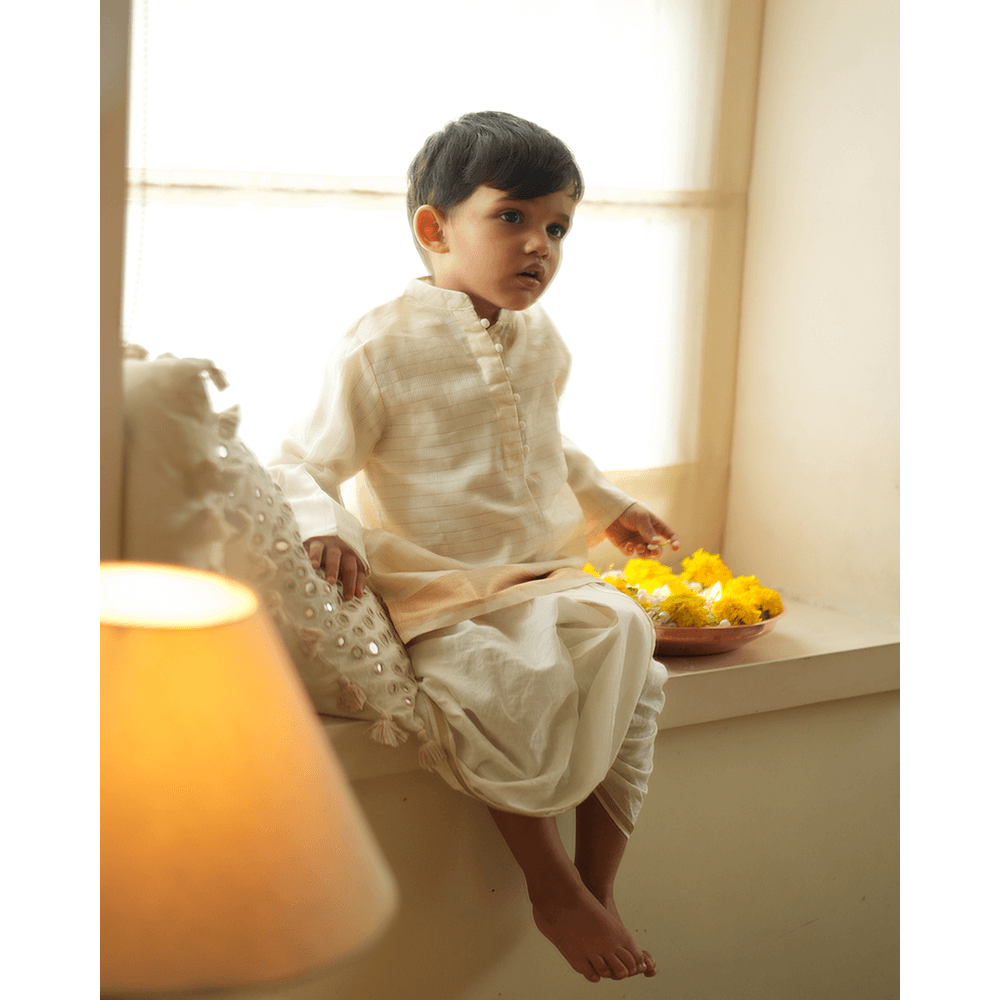 Love The World Today Parijat Festive Kurta - White and Gold