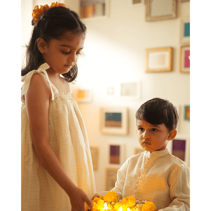 Love The World Today Parijat Festive Kurta - White and Gold