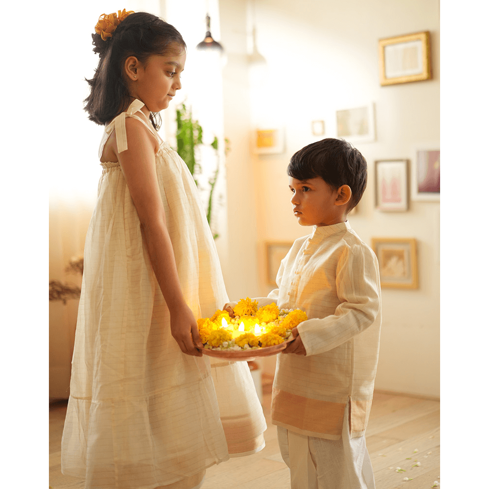 Love The World Today Parijat Festive Kurta - White and Gold