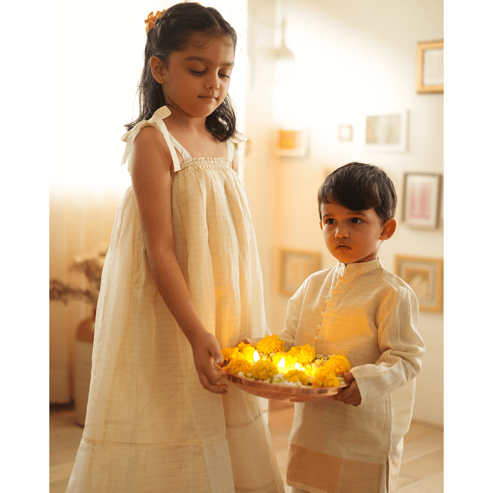 Love The World Today Parijat Festive Kurta - White and Gold